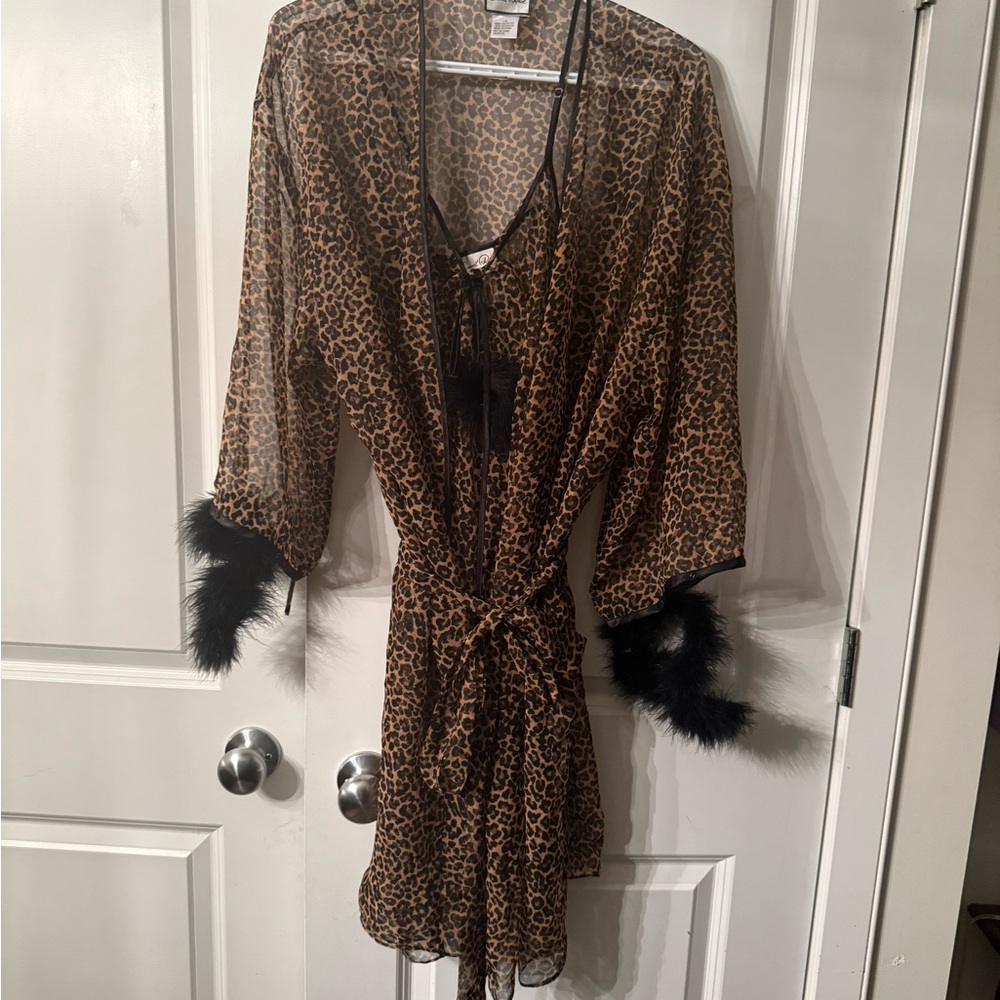 Vintage Leopard Print Sheer Robe and Nightgown w feather trim.